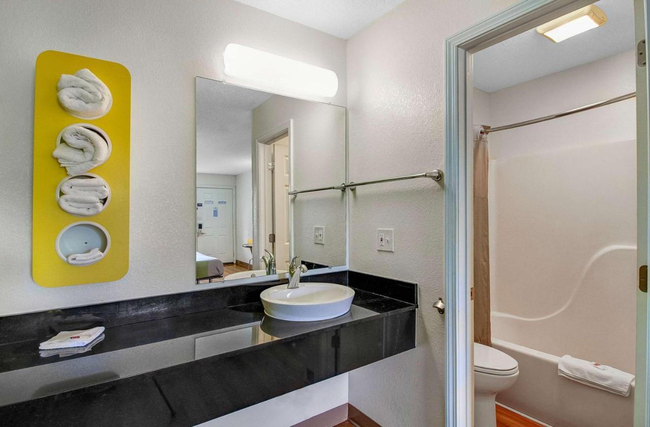 Motel 6-Charles Town, Wv ภายนอก รูปภาพ