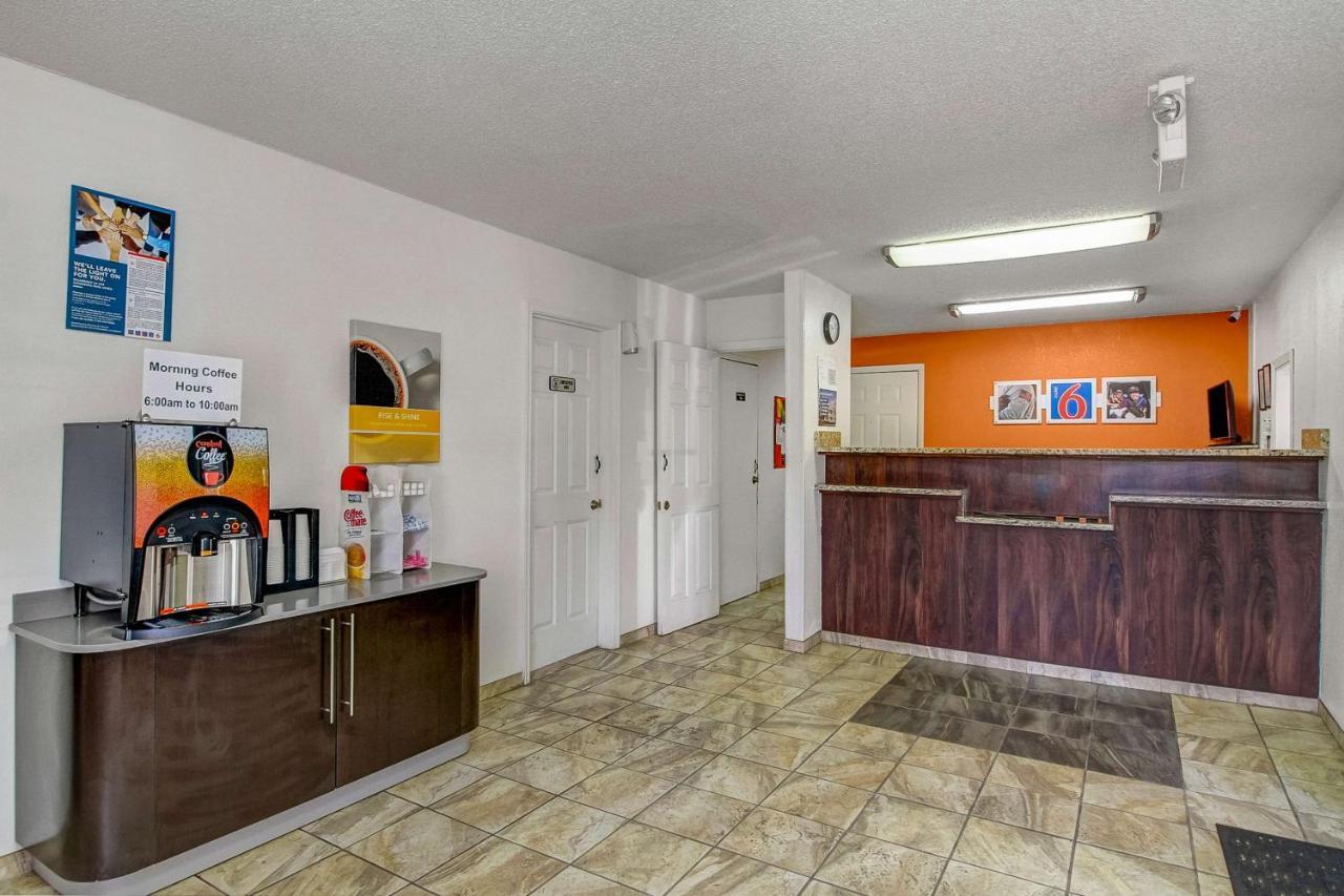 Motel 6-Charles Town, Wv ภายนอก รูปภาพ