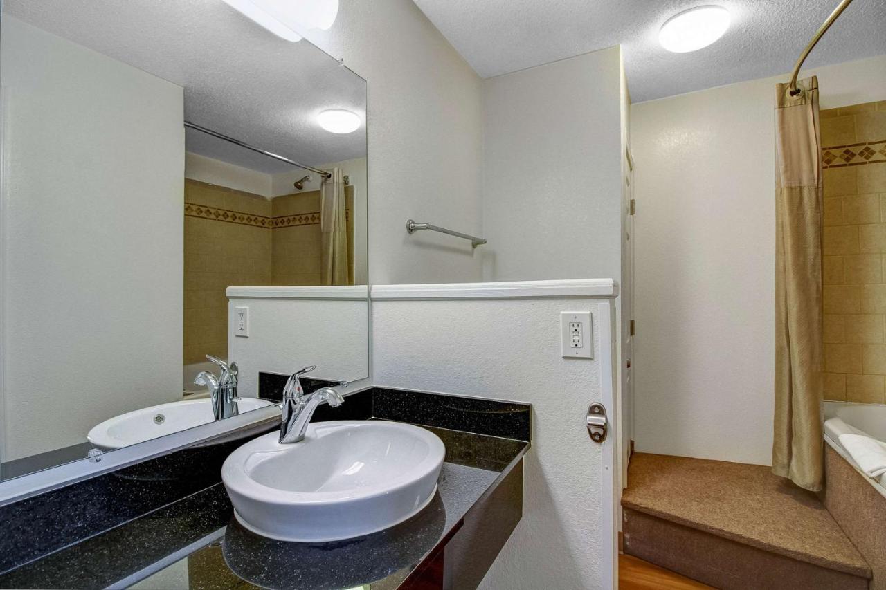 Motel 6-Charles Town, Wv ภายนอก รูปภาพ