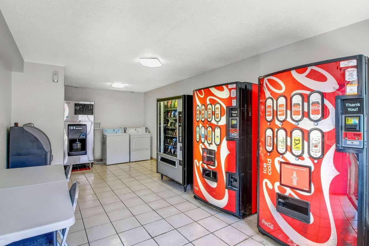 Motel 6-Charles Town, Wv ภายนอก รูปภาพ